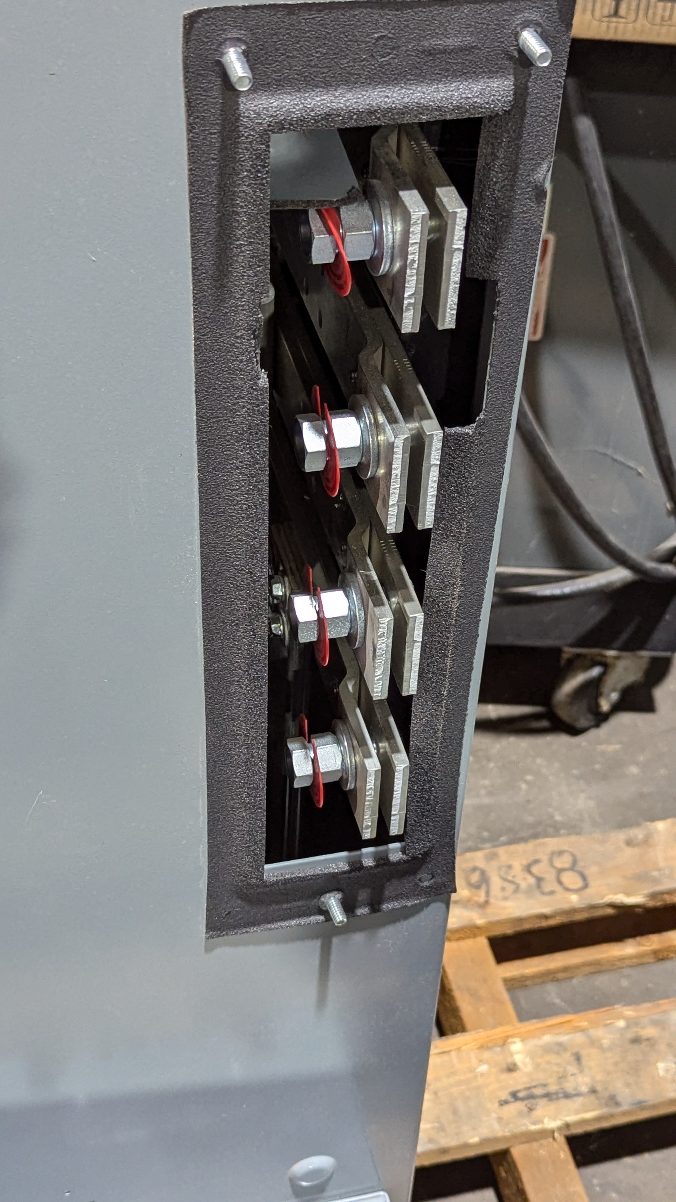 EZ meter pak main circuit breaker 600A max, photo 3 of 10