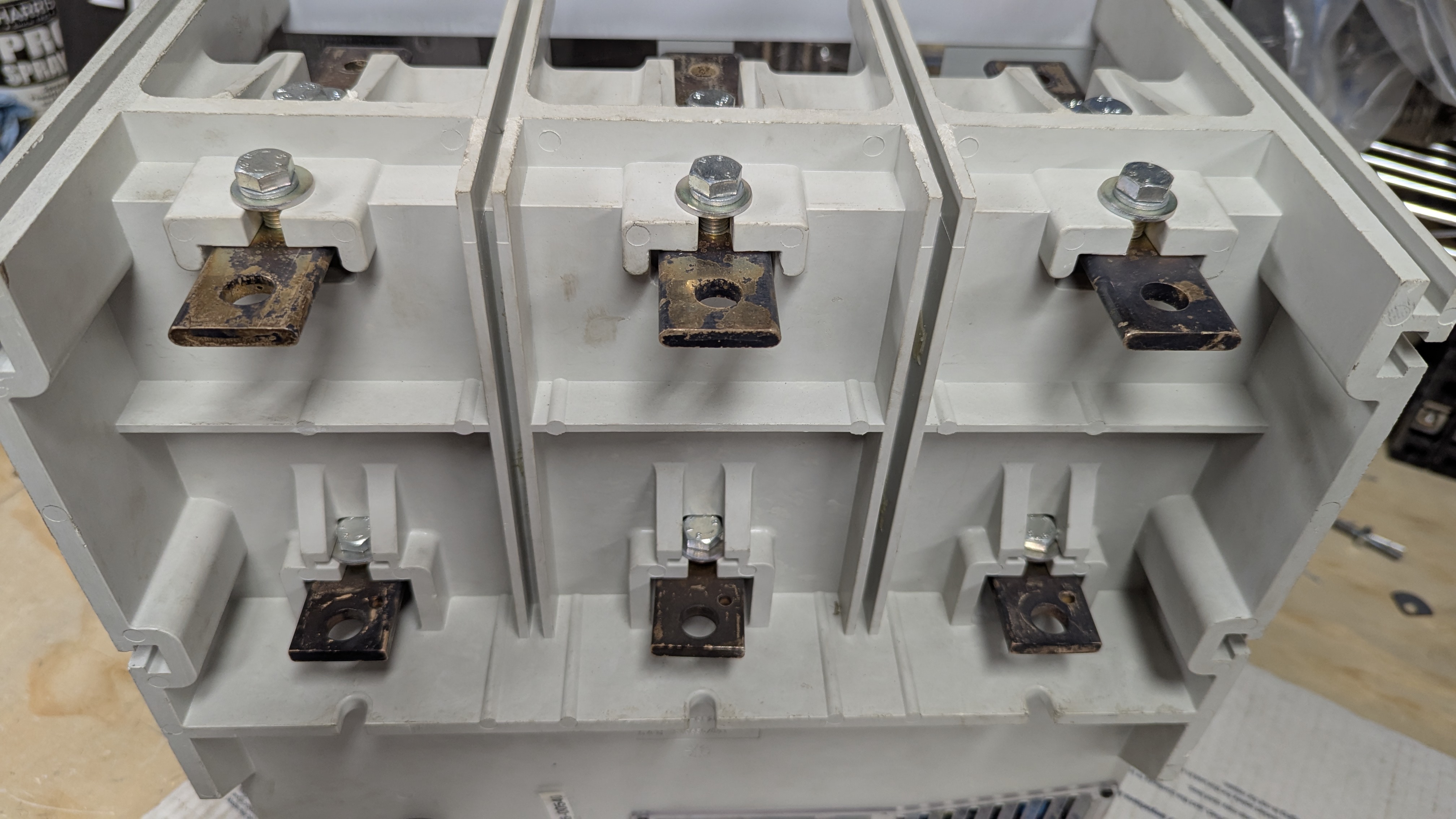 medium voltage vacuum contactor, photo 11 of 12